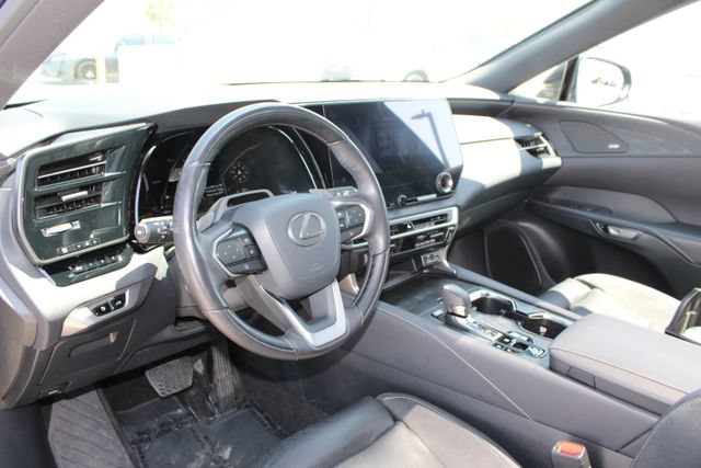 Certified 2025 Lexus RX 450h AWD w/ Convenience Package image 12