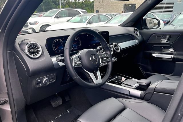 Certified 2023 Mercedes-Benz GLB 250 4MATIC w/ Premium Package image 14