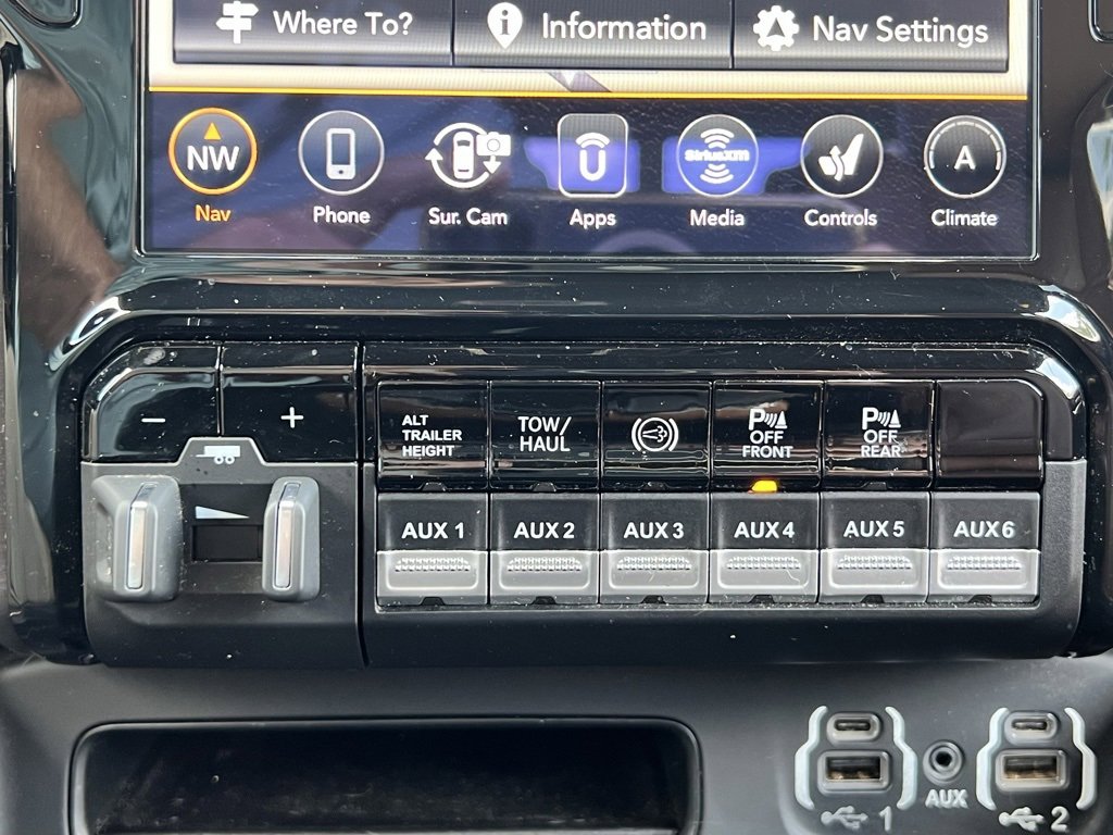 Used 2021 RAM 3500 Limited image 32