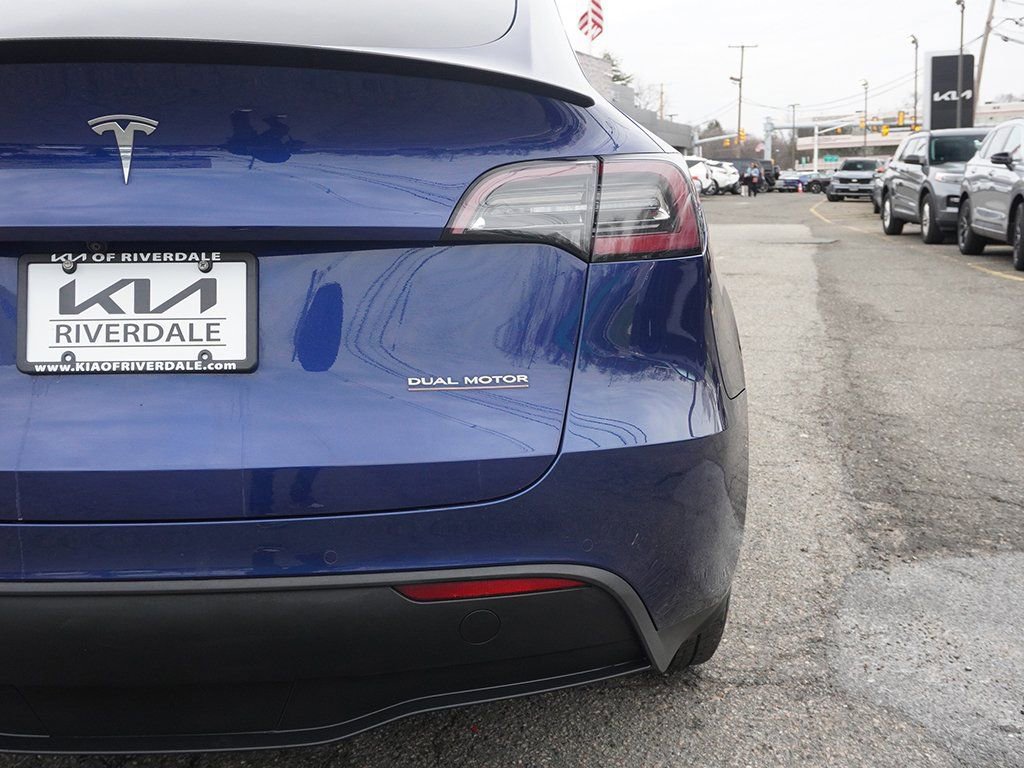Used 2020 Tesla Model Y Performance image 17