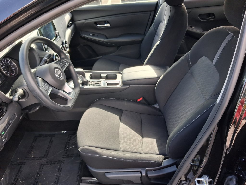 Certified 2025 Nissan Sentra SV FWD image 20
