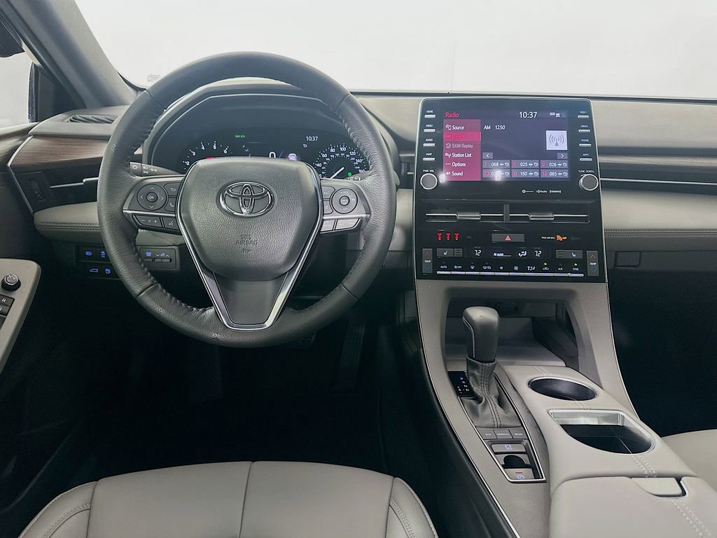 Used 2022 Toyota Avalon XLE image 21