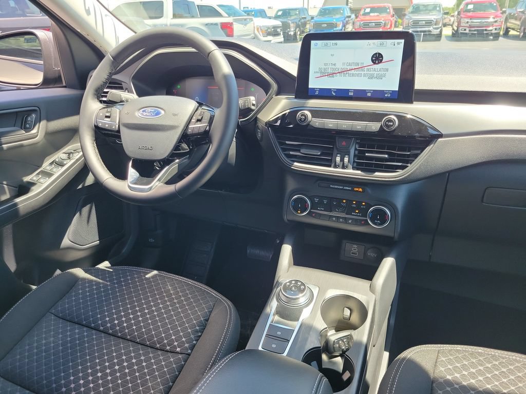 New 2026 Ford Escape Active w/ Cold Weather Package AWD/4WD image 12