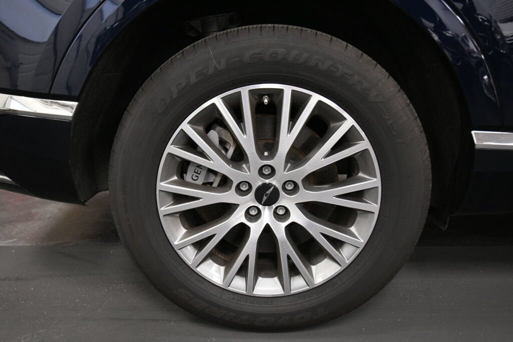 Used 2025 Genesis GV80 2.5T Standard AWD/4WD image 34