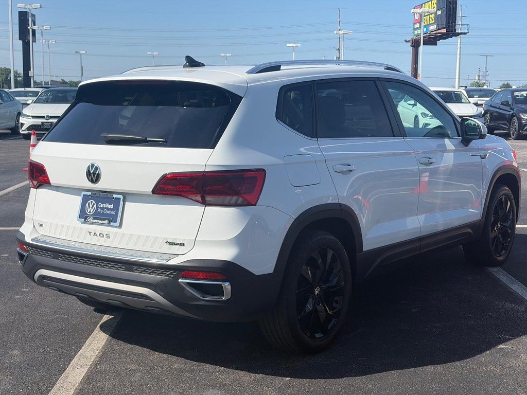 Certified 2023 Volkswagen Taos SE w/ Panoramic Sunroof Package AWD/4WD image 5
