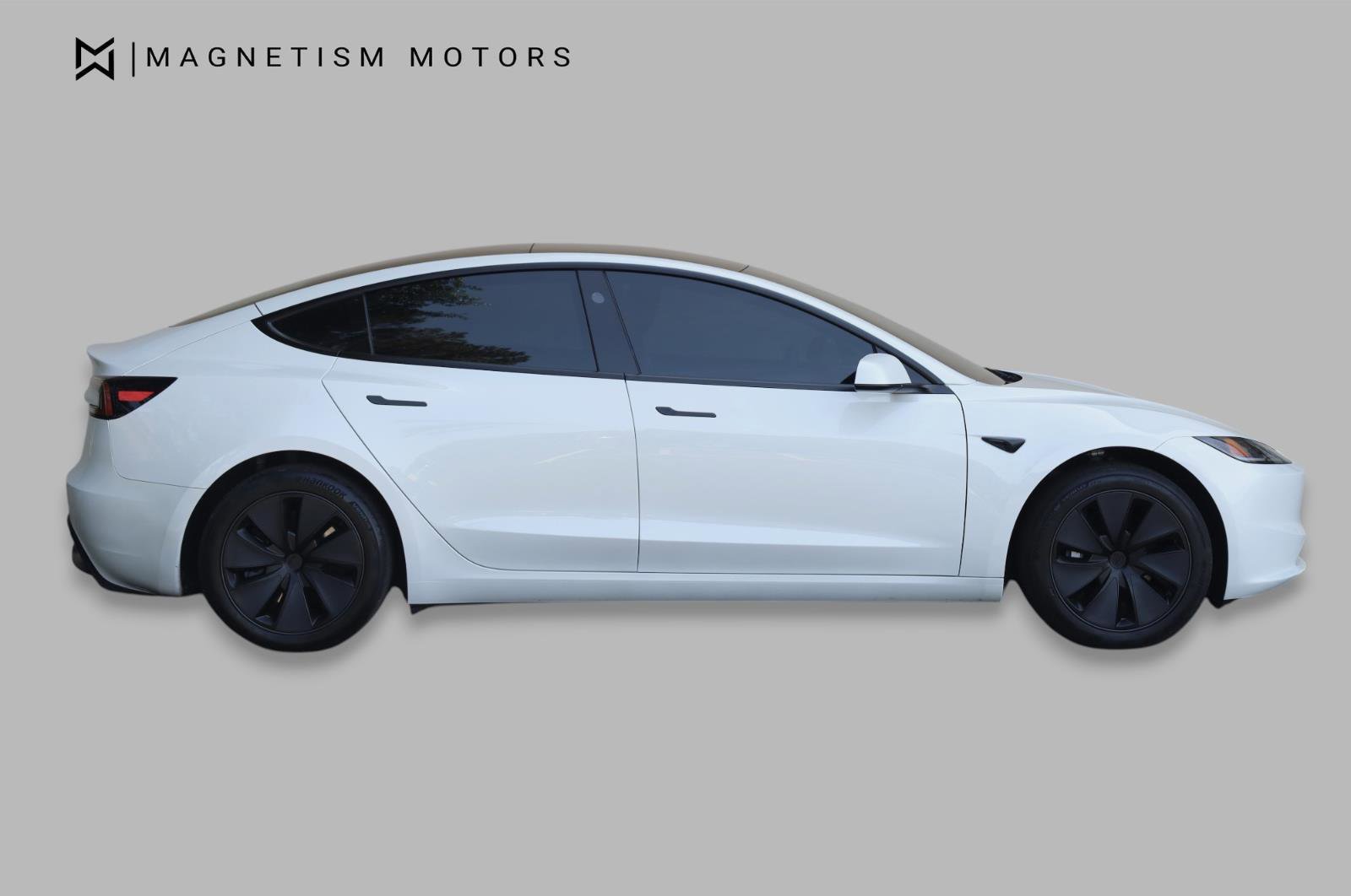 Used 2024 Tesla Model 3 Long Range AWD/4WD image 2