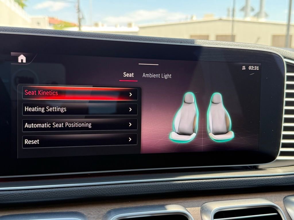 Used 2025 Mercedes-Benz GLE 450 4MATIC image 29