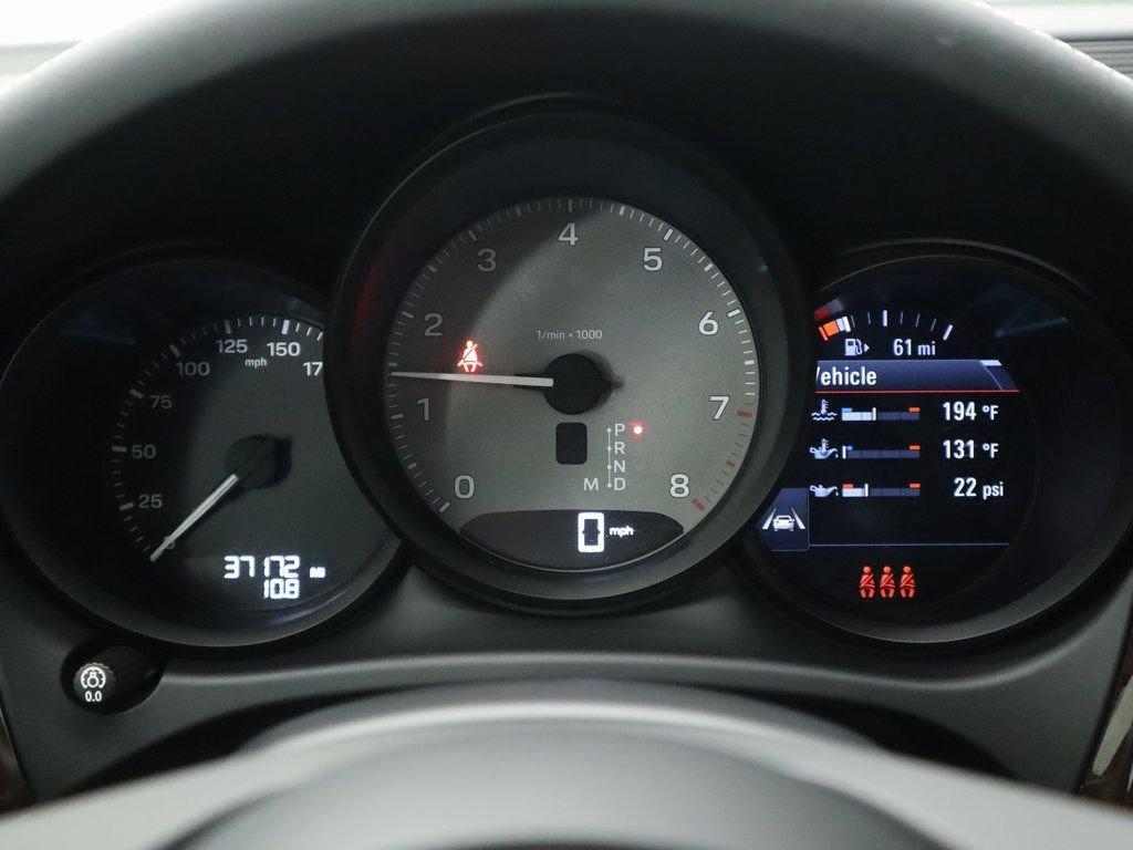 Used 2022 Porsche Macan S image 35