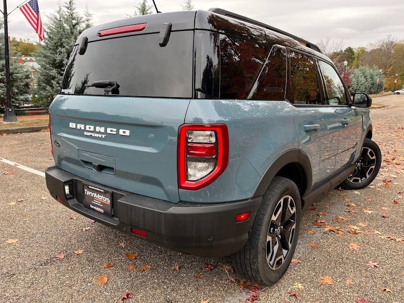 Used 2021 Ford Bronco Sport Outer Banks image 4