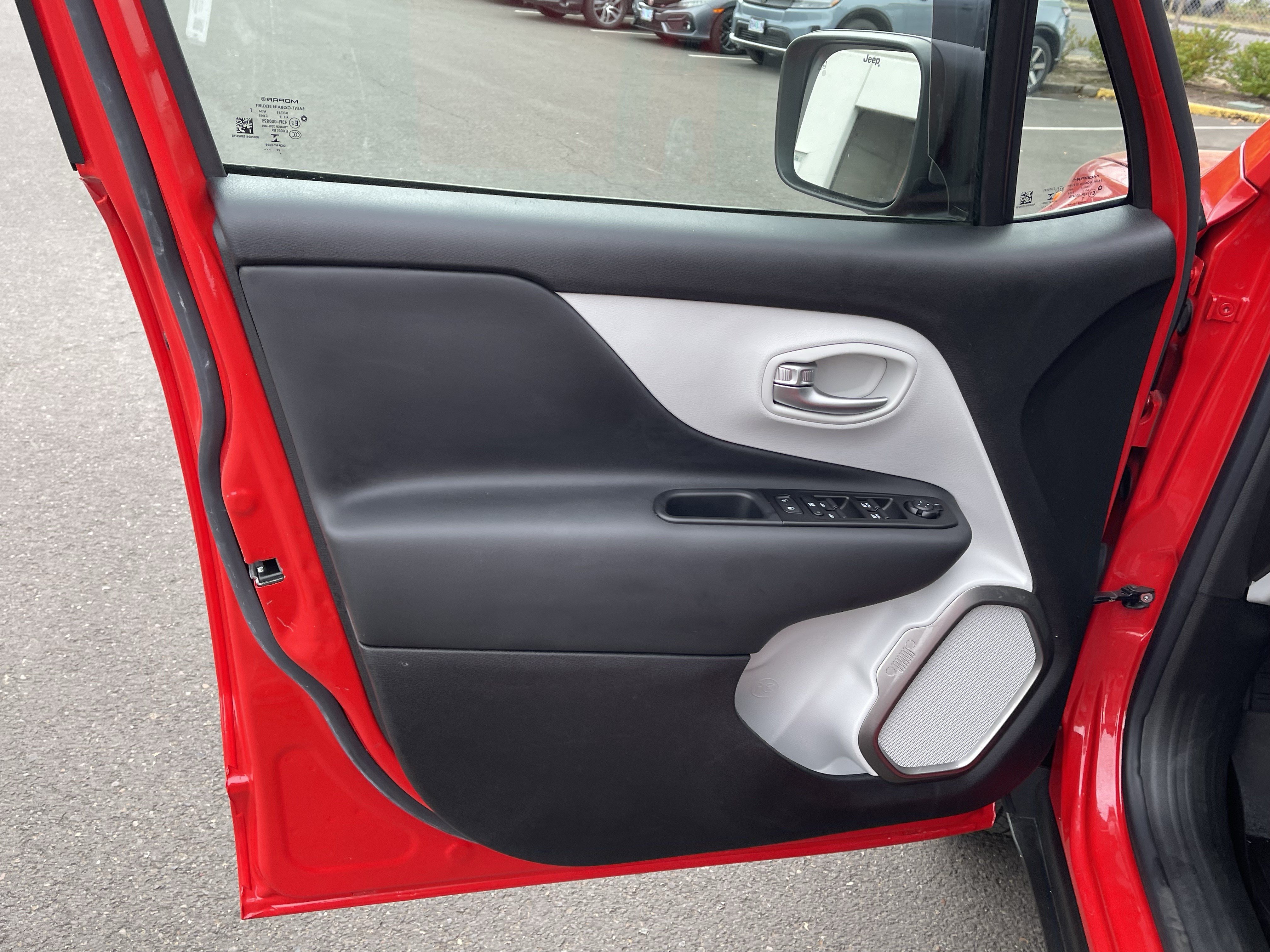 Used 2021 Jeep Renegade Limited AWD/4WD image 17