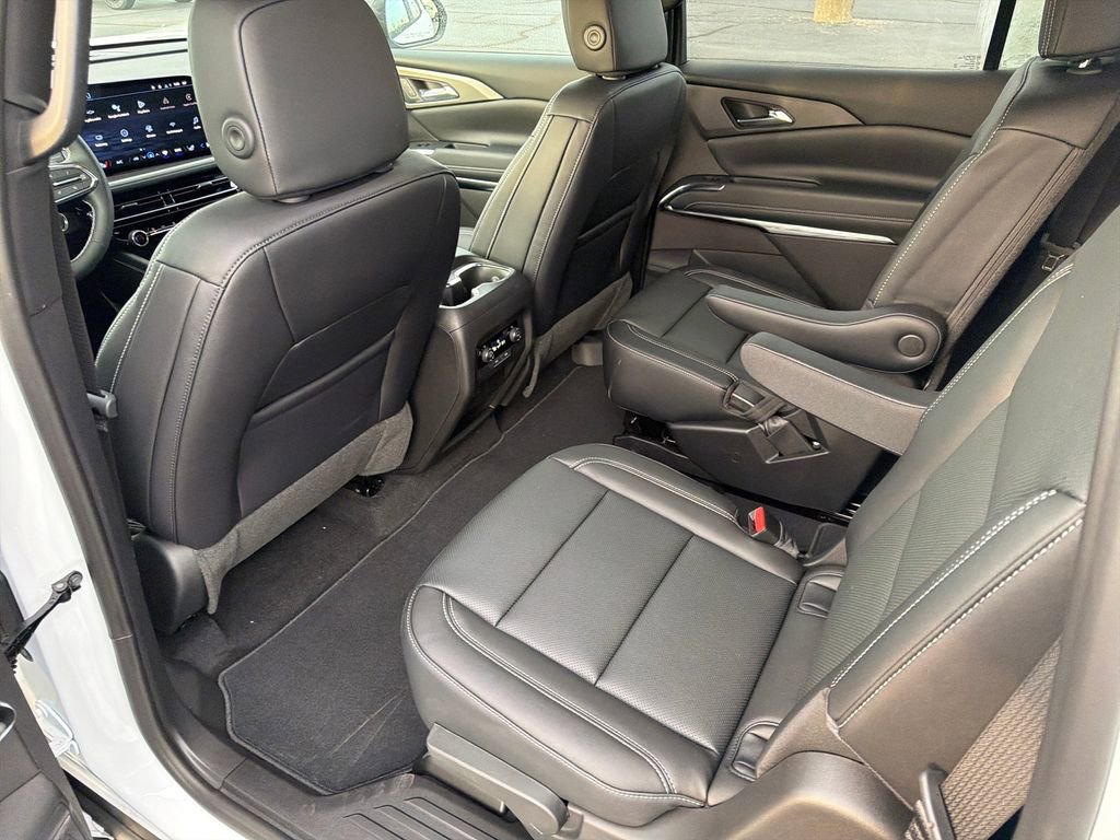 New 2026 Chevrolet Traverse LT image 20