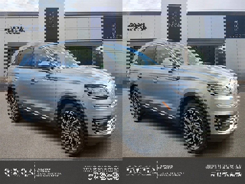 Used 2020 Lincoln Nautilus Reserve image 3