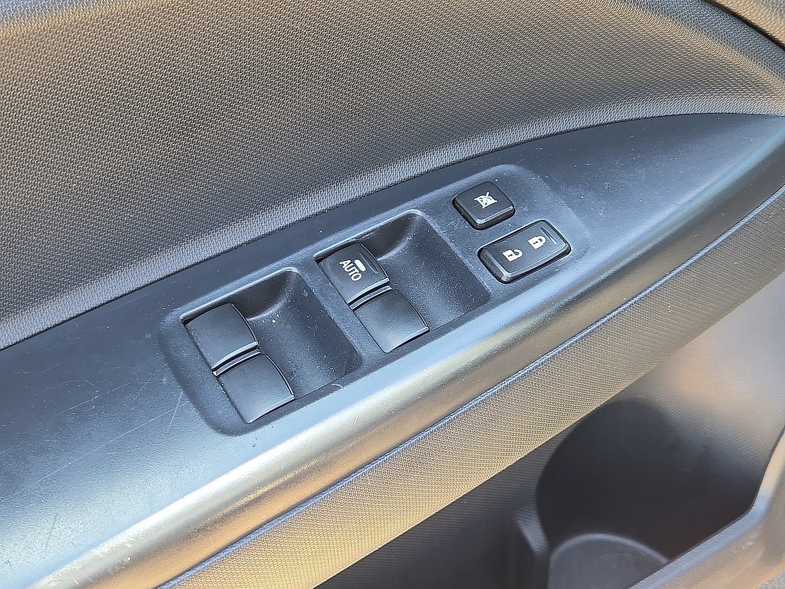Used 2024 Mitsubishi Mirage ES FWD image 21
