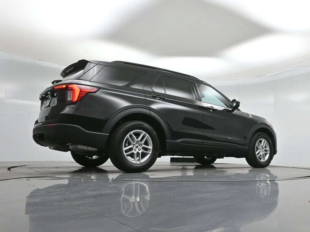 New 2026 Ford Explorer Active RWD image 48