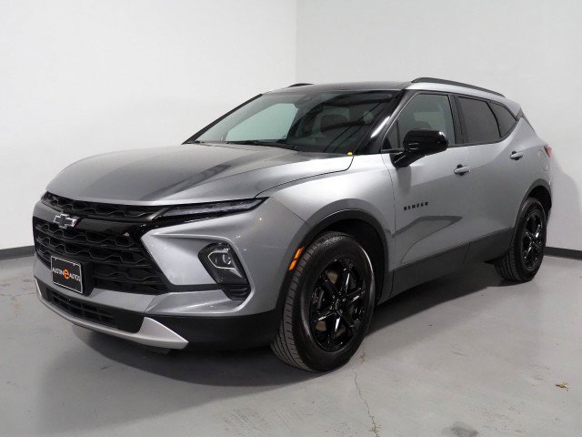 Used 2024 Chevrolet Blazer LT w/ Convenience Package FWD image 9