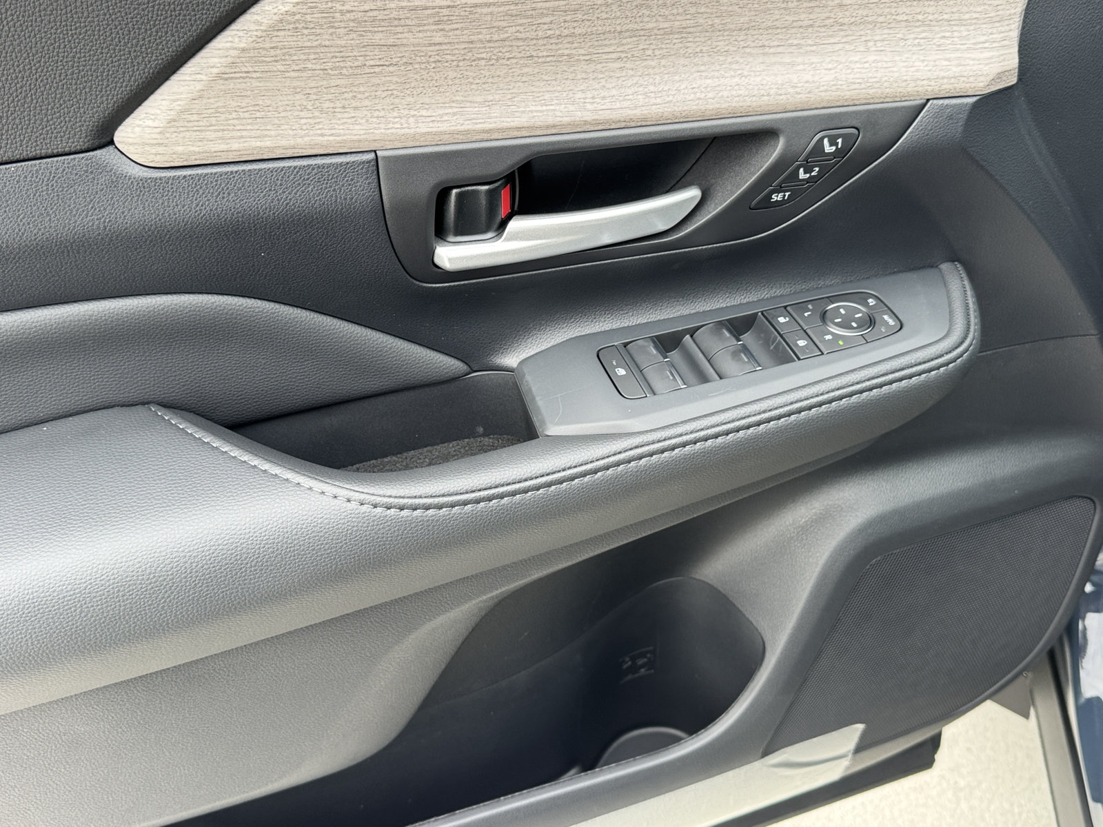 New 2026 Toyota Grand Highlander AWD image 18