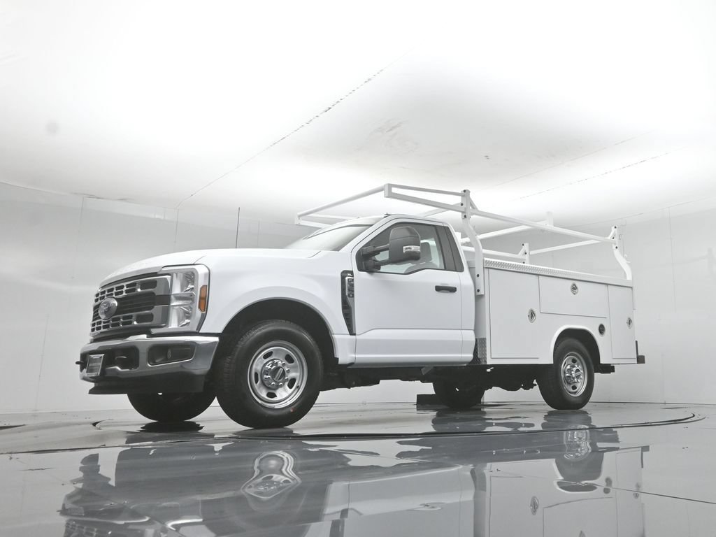 New 2026 Ford F350 XL w/ XL Chrome Package RWD image 46