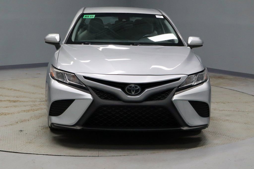 Used 2018 Toyota Camry SE image 6