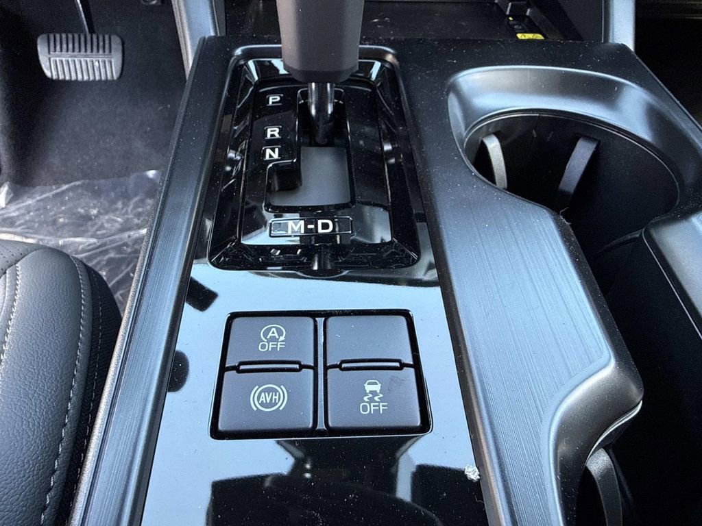 New 2026 Subaru Outback Limited AWD/4WD image 34