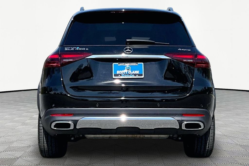Used 2025 Mercedes-Benz GLE 450e 4MATIC w/ Winter Package image 6