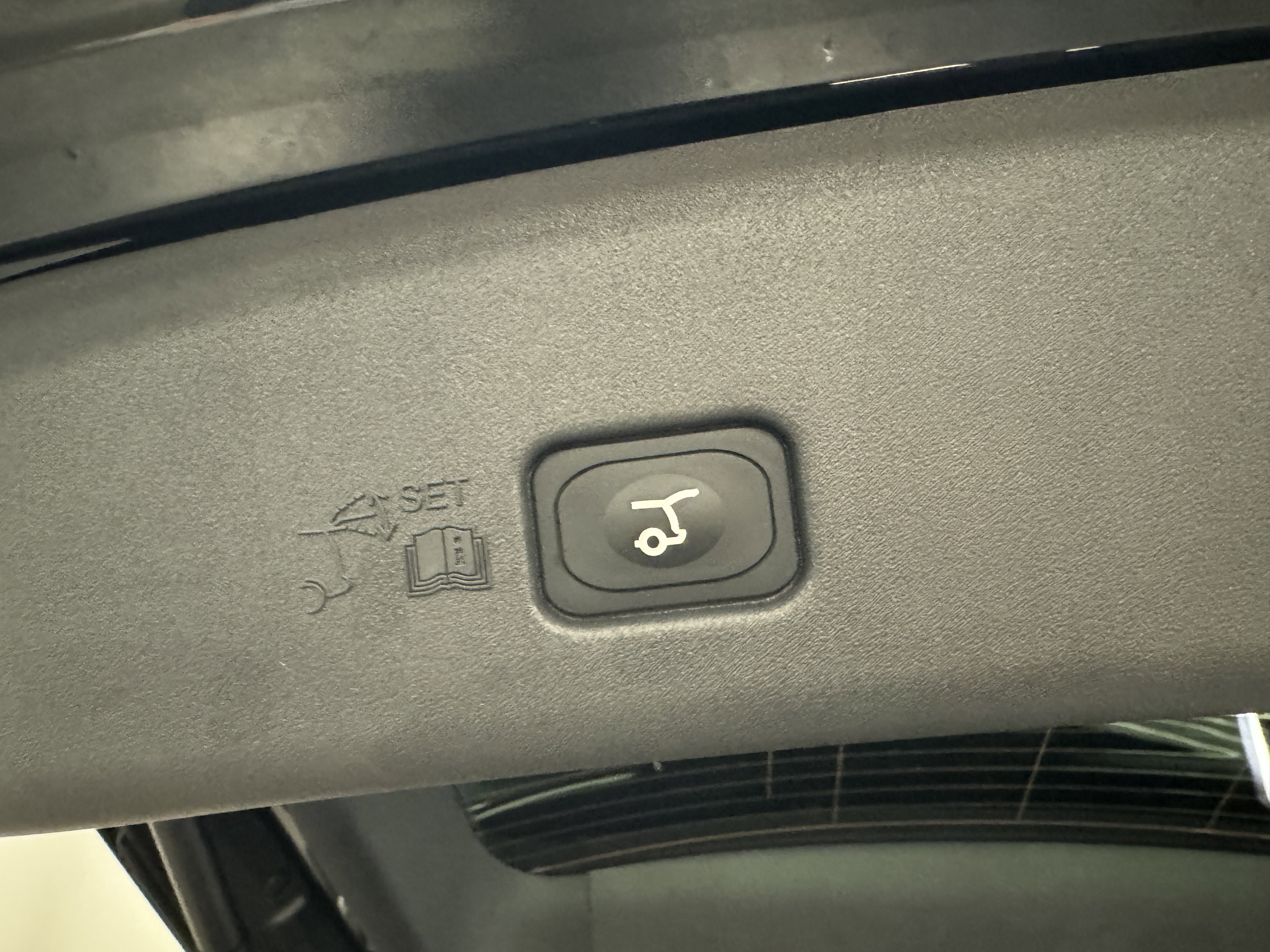 New 2026 Lincoln Nautilus Premier image 12