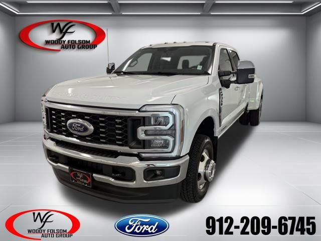 New 2026 Ford F350 4x4 Crew Cab DRW Super Duty image 1