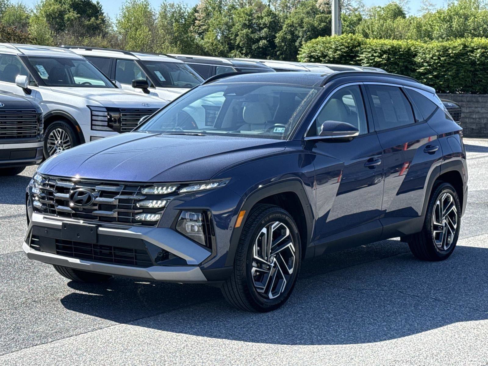 Certified 2025 Hyundai Tucson Limited AWD/4WD image 28