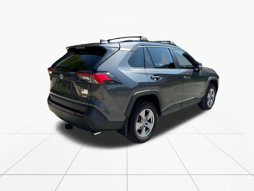 Used 2024 Toyota RAV4 XLE FWD image 8
