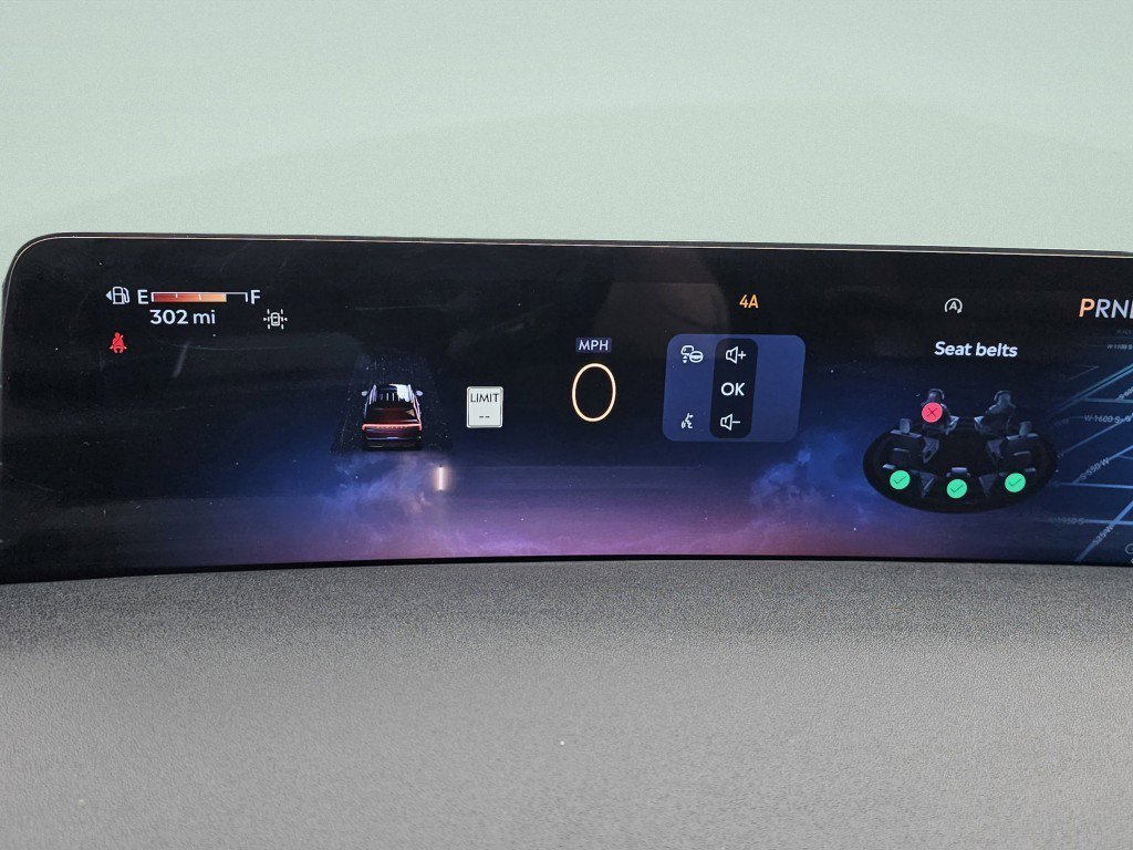 Used 2025 Lincoln Navigator Reserve image 32