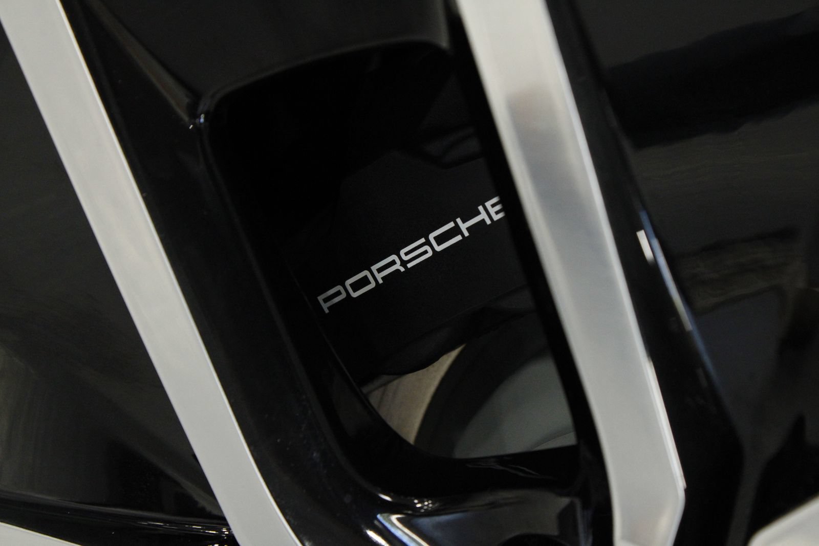 New 2026 Porsche Taycan AWD/4WD image 23