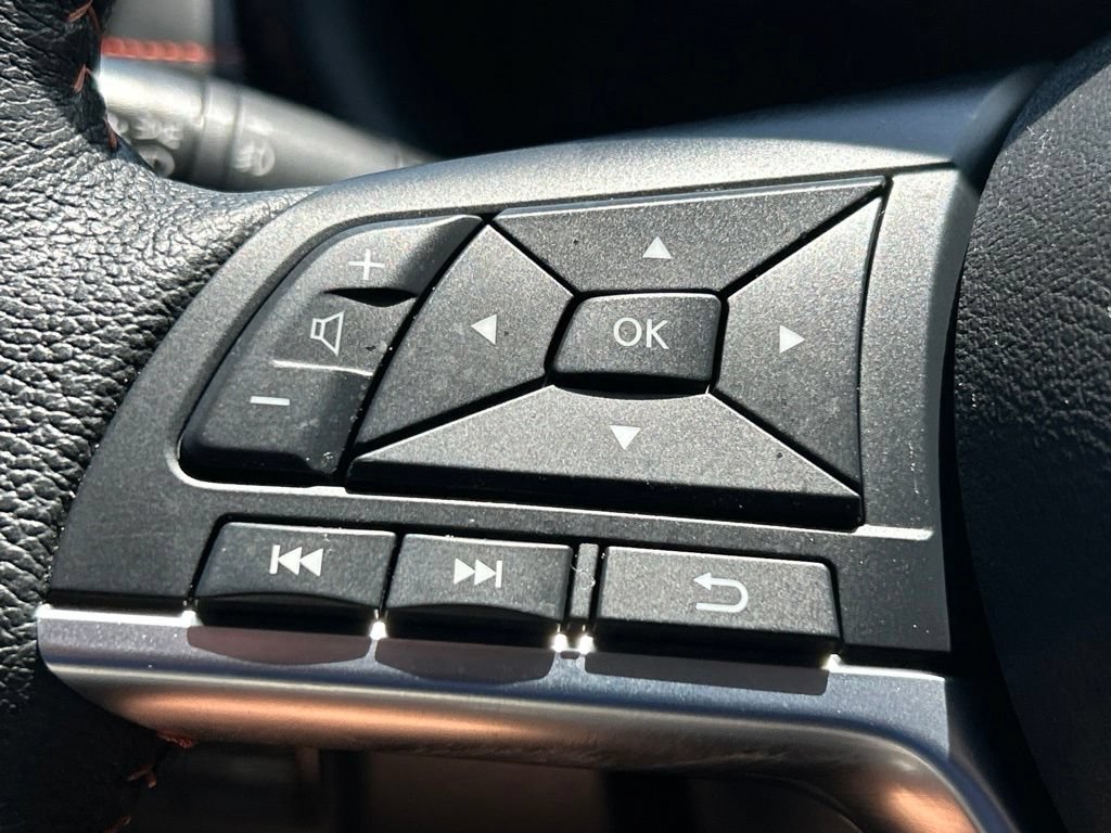 Certified 2024 Nissan Kicks SR w/ SR Premium Package FWD image 26