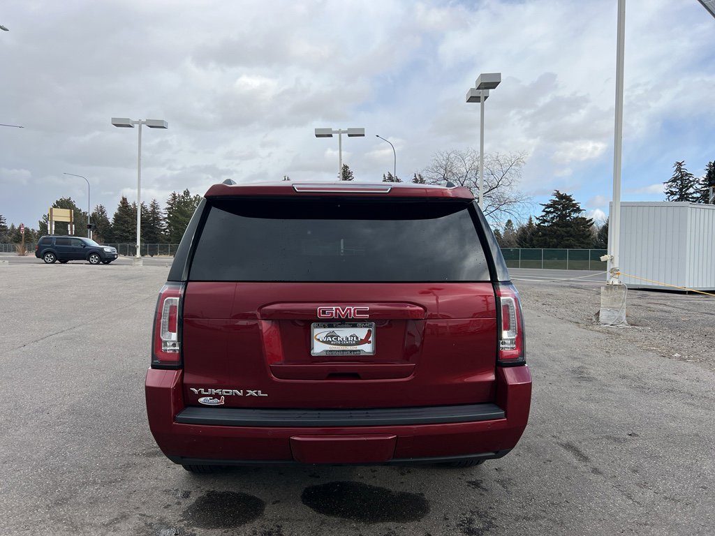 Used 2020 GMC Yukon XL SLT w/ Open Road Package image 6