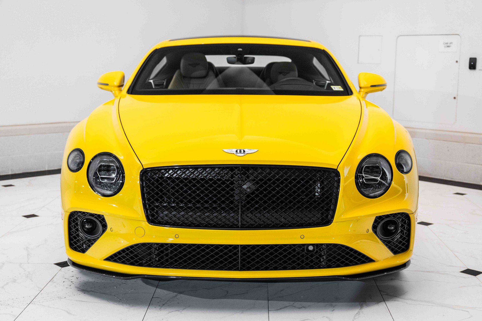 Used 2024 Bentley Continental GT V8 image 8