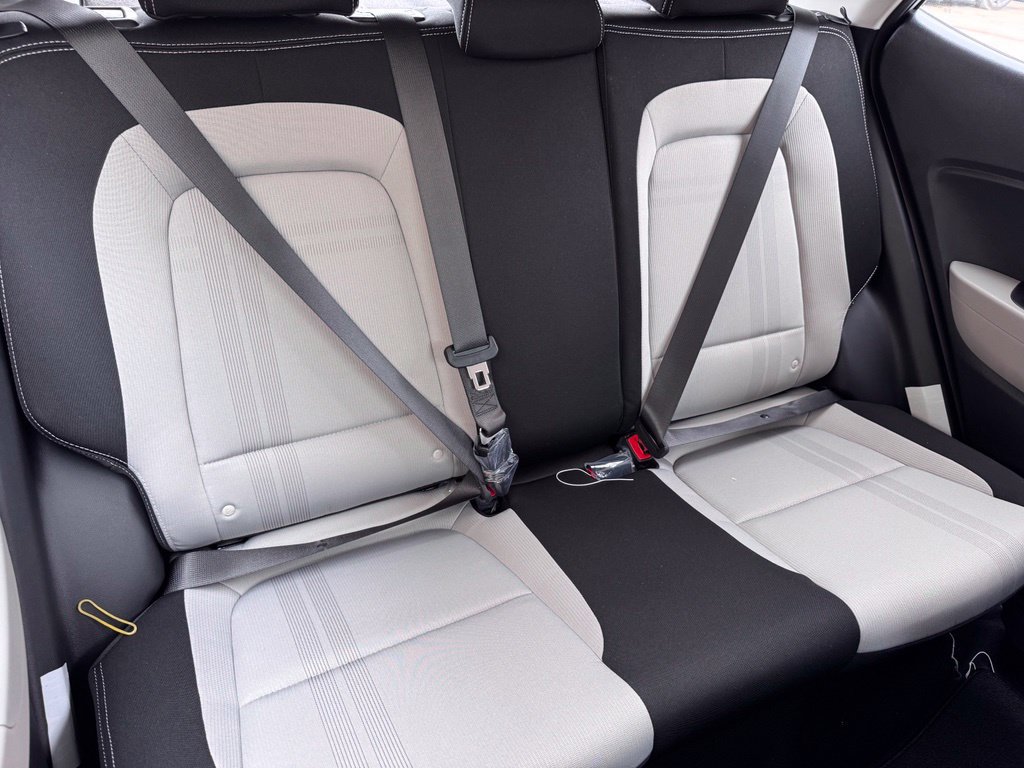 New 2026 Hyundai Venue SEL FWD image 18