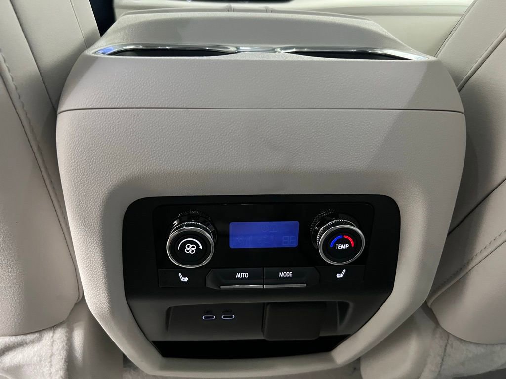 New 2026 Buick Enclave Avenir w/ Super Cruise Package image 34