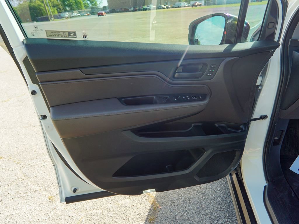 Used 2019 Honda Odyssey EX-L image 18