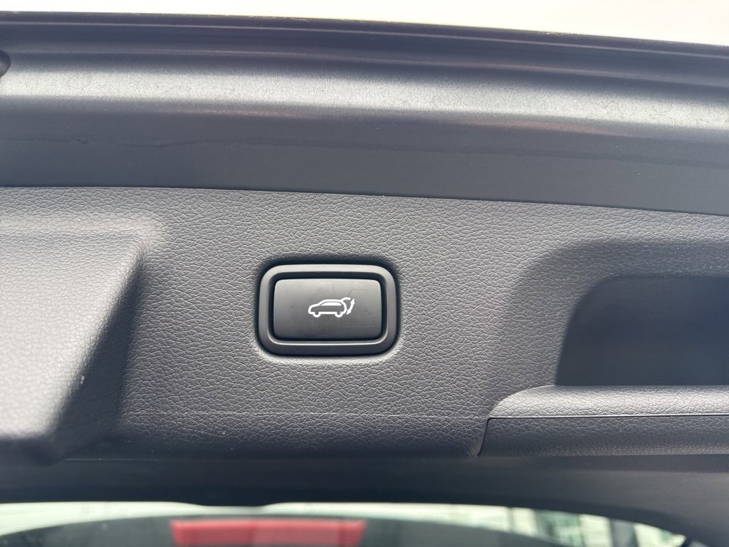 Used 2025 Hyundai Palisade SEL image 32