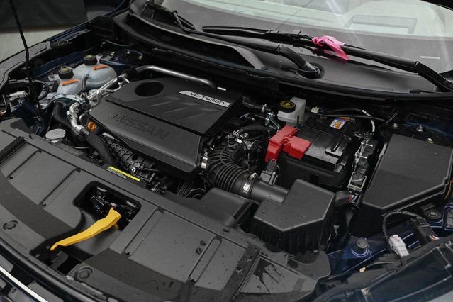New 2025 Nissan Rogue SL w/ SL Premium Package AWD/4WD image 33