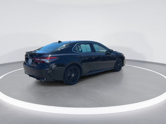 Used 2024 Toyota Camry XSE FWD image 8
