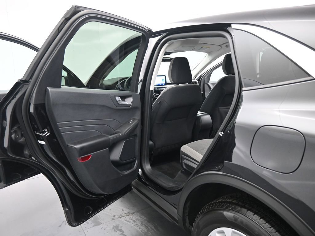 Certified 2021 Ford Escape SE AWD/4WD image 16