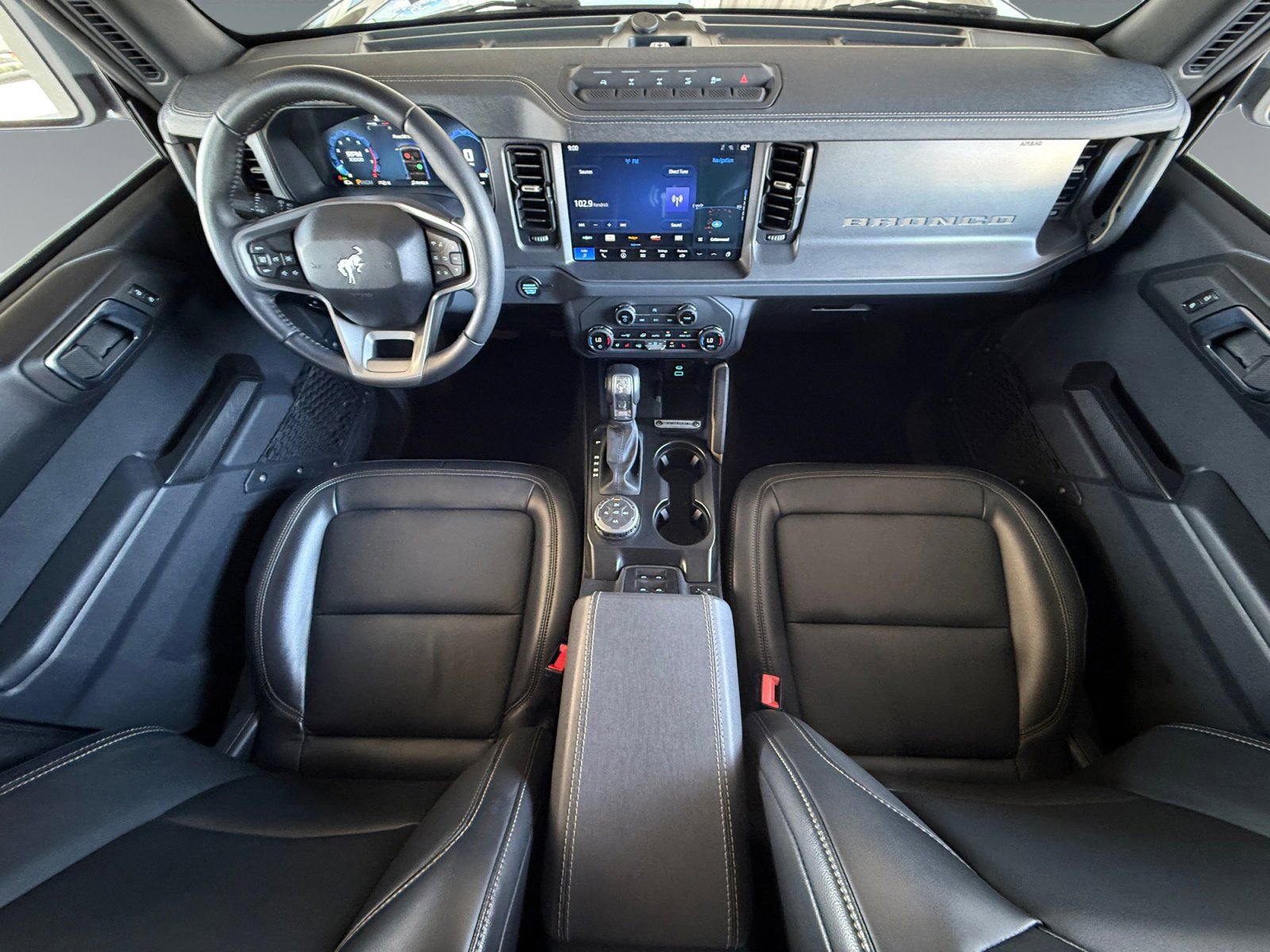 Certified 2025 Ford Bronco Badlands AWD/4WD image 14