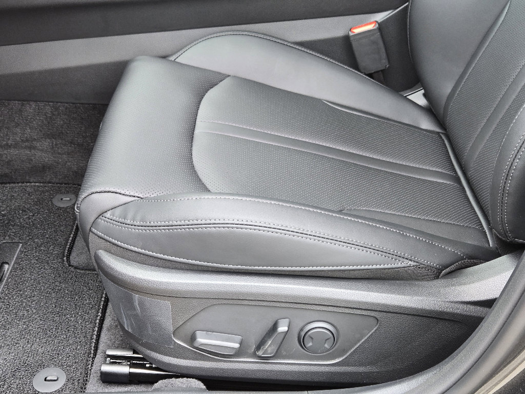 New 2026 Kia K5 EX image 17