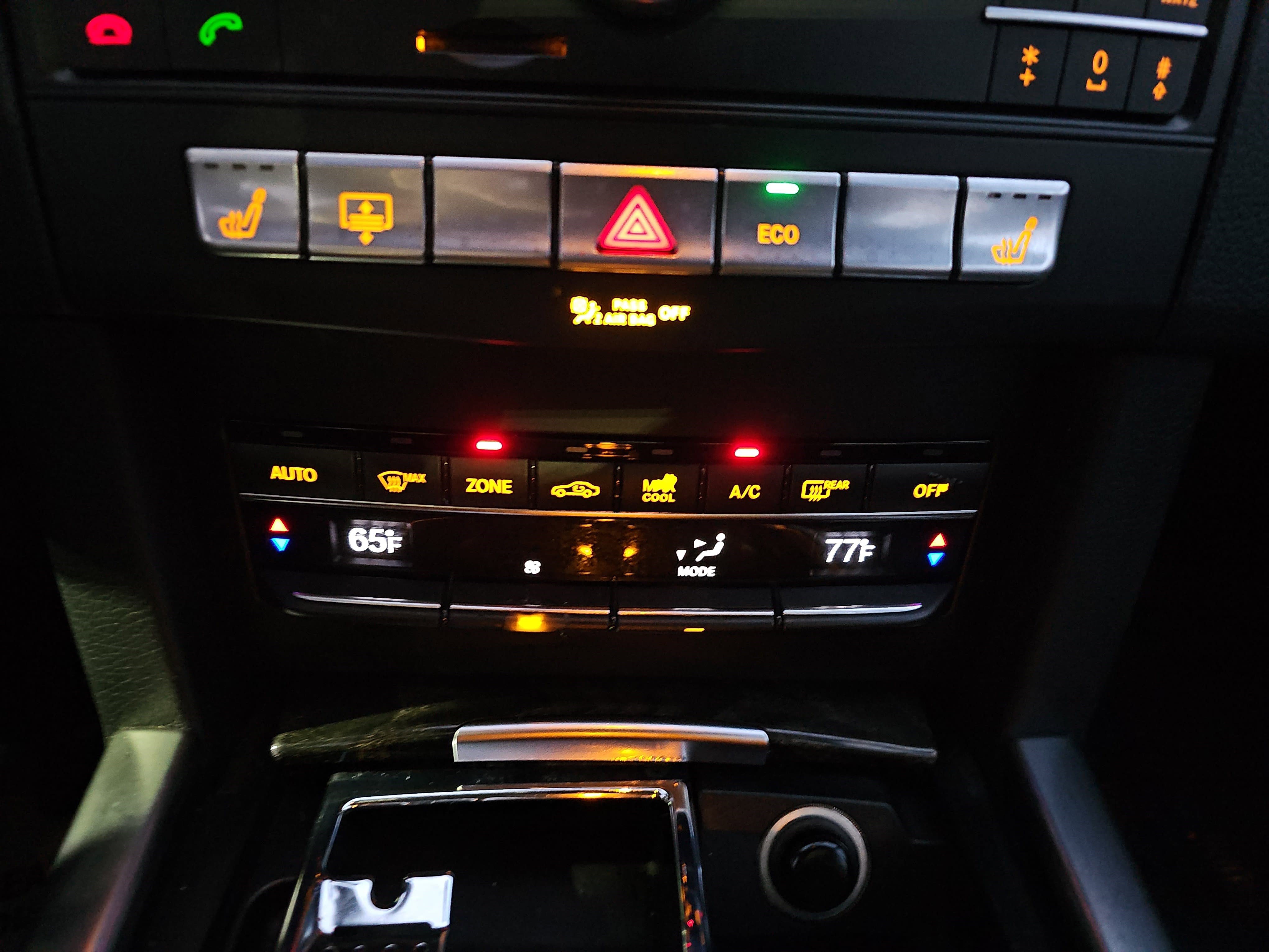 Used 2016 Mercedes-Benz E 350 Sedan image 22