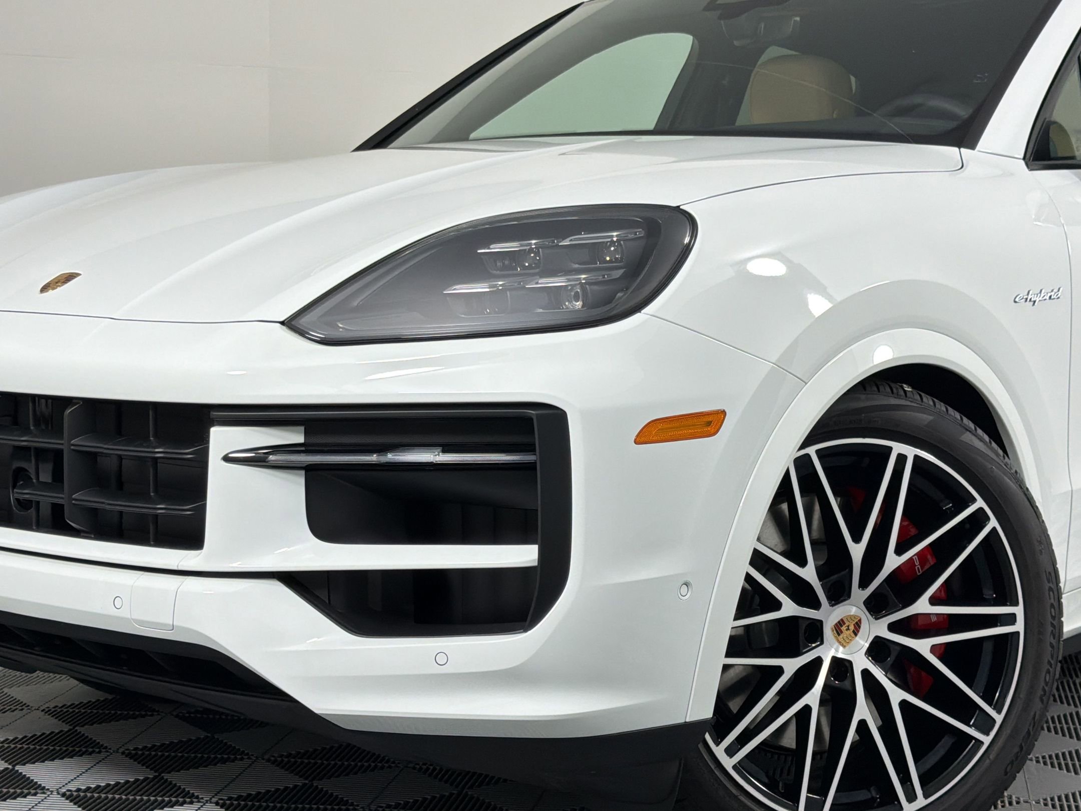 New 2026 Porsche Cayenne S AWD/4WD image 6