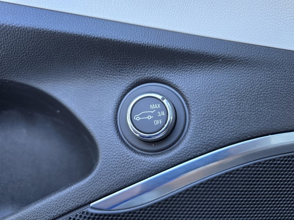 Used 2022 Buick Enclave Avenir w/ Avenir Technology Package image 26