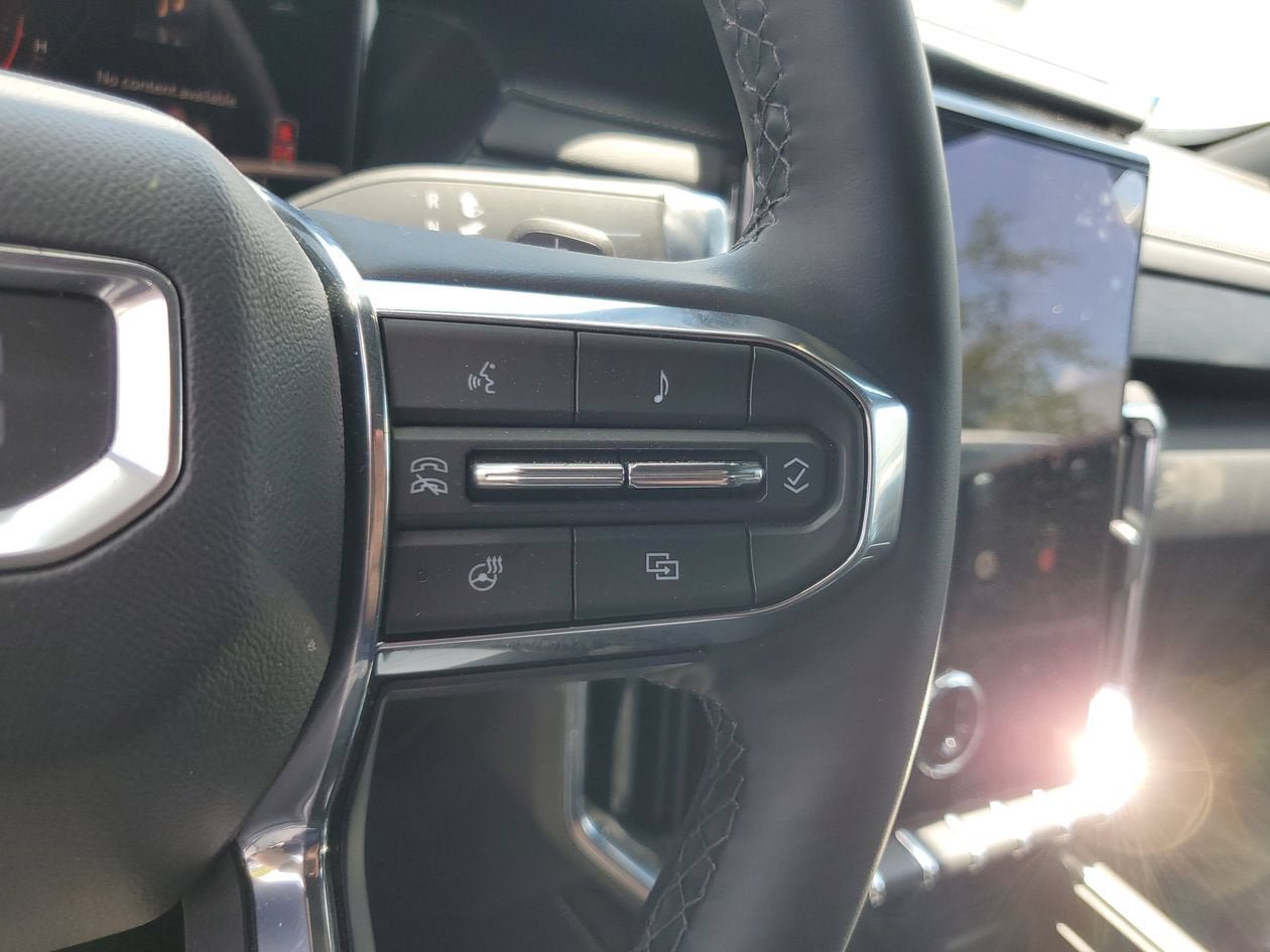 New 2026 GMC Acadia Elevation w/ Black Edition FWD image 27