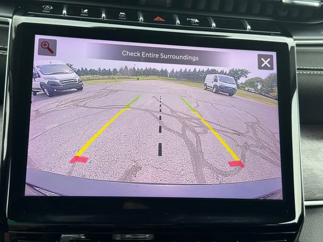 Certified 2023 Jeep Grand Cherokee L Limited AWD/4WD image 36