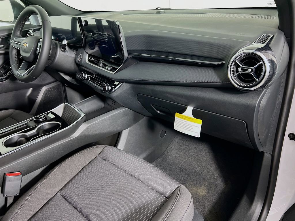 New 2026 Chevrolet Equinox LT FWD image 28