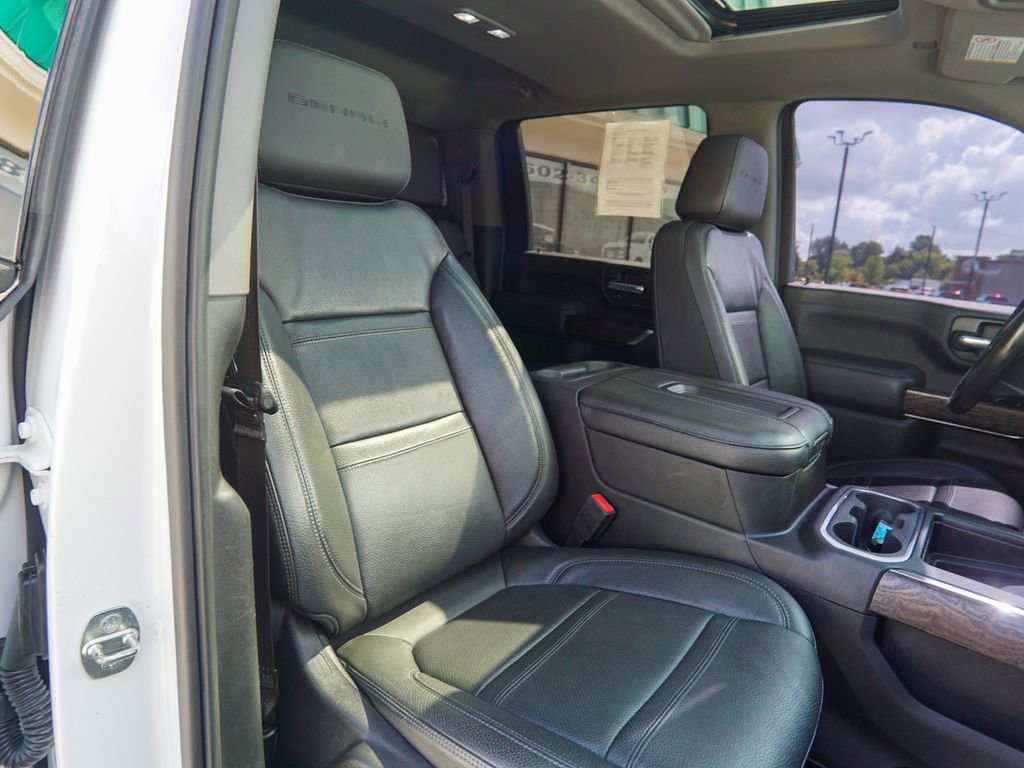 Used 2020 GMC Sierra 3500 Denali w/ Denali Ultimate Package AWD/4WD image 34