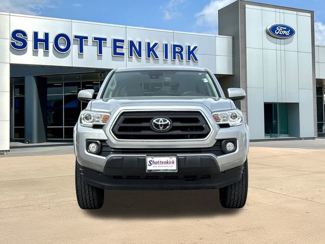 Used 2022 Toyota Tacoma SR5 image 2